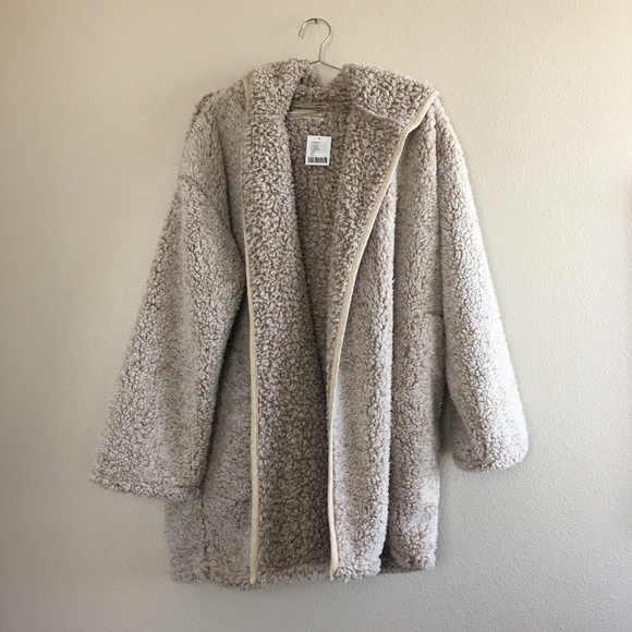 uo shaila oversized fuzzy jacket